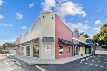 4242 Henderson Blvd.